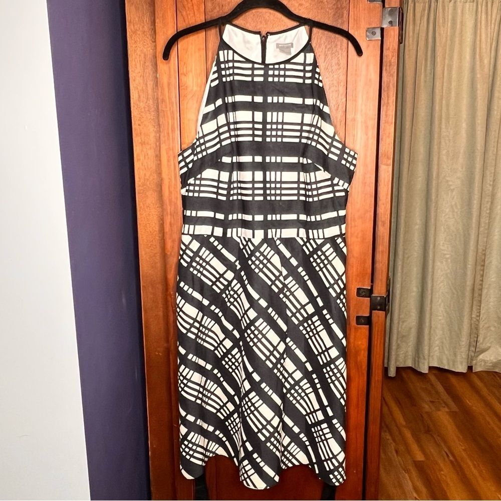 Ann Taylor Black White Plaid Midi Dress Sleeveless Old Money Minimalist Size 14 - Picture 3 of 7